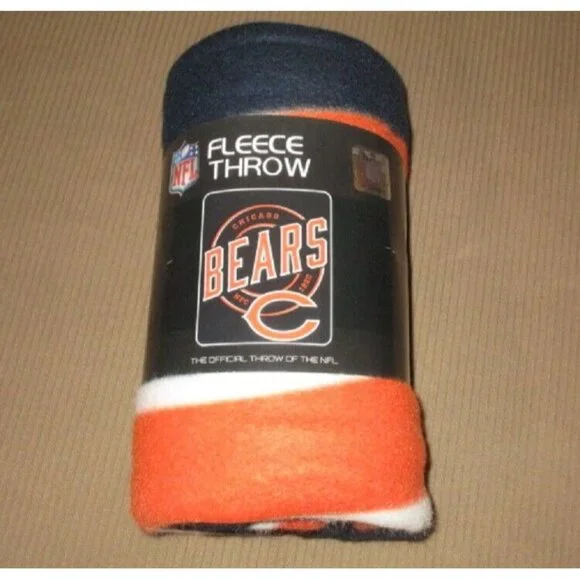 New Chicago Bears Fleece Throw Gift Stadium Blanket Football Team NFL Logo SOFT - Picture 2 of 2